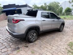 FIAT TORO 1.3 TURBO 270 FLEX ENDURANCE AT6 2023/2023 ELY AUTOMÓVEIS LAJEADO / Carros no Vale