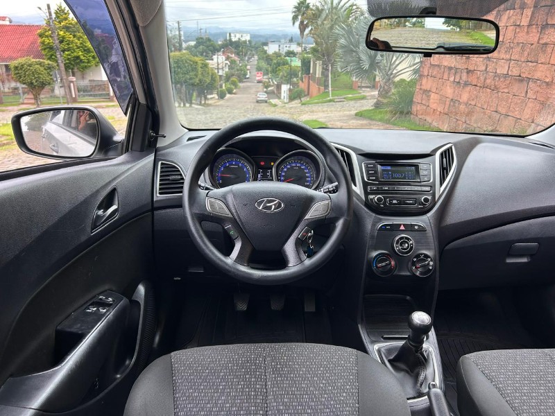 HYUNDAI HB20 UNIQUE 1.0 FLEX 12V MEC 2019/2019 LS MULTIMARCAS VENÂNCIO AIRES / Carros no Vale