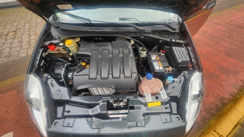 FIAT PUNTO 1.4 ELX 8V 2010/2010 FERNANDO AUTOMÓVEIS | REVENDA DE CARROS ARROIO DO MEIO ARROIO DO MEIO / Carros no Vale