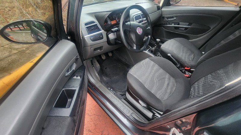 FIAT PUNTO 1.4 ELX 8V 2010/2010 FERNANDO AUTOMÓVEIS | REVENDA DE CARROS ARROIO DO MEIO ARROIO DO MEIO / Carros no Vale