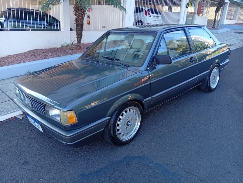 VOLKSWAGEN VOYAGE GL 1.8 1992/1993 ALTERNATIVA VEÍCULOS LAJEADO / Carros no Vale