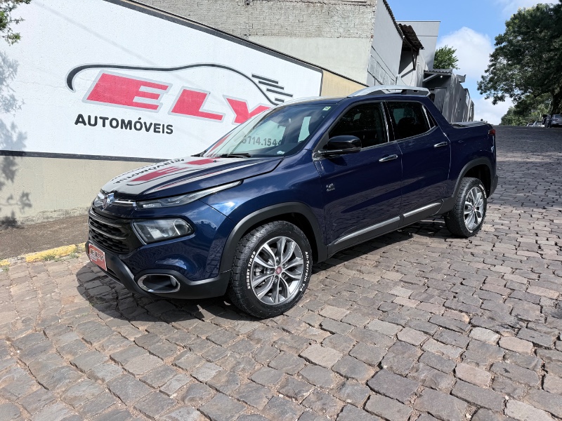 FIAT TORO 2.0 16V TURBO DIESEL VOLCANO 4WD 2020/2020 ELY AUTOMÓVEIS LAJEADO / Carros no Vale