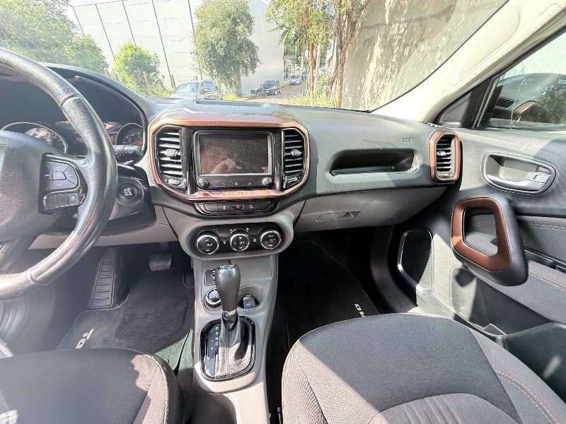 FIAT TORO 2.0 16V TURBO DIESEL VOLCANO 4WD 2020/2020 ELY AUTOMÓVEIS LAJEADO / Carros no Vale