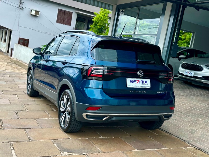 VOLKSWAGEN T-CROSS COMFORTLINE 200 TSI 2022/2022 SÉTIMA VEÍCULOS GUAPORÉ / Carros no Vale