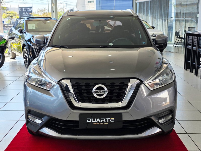 NISSAN KICKS 1.6 16V FLEXSTART SL 4P XTRONIC 2017/2018 DUARTE VEÍCULOS PORTO ALEGRE / Carros no Vale NISSAN KICKS 1.6 16V FLEXSTART SL 4P XTRONIC 2017/2018 DUARTE VEÍCULOS PORTO ALEGRE / Carros no Vale