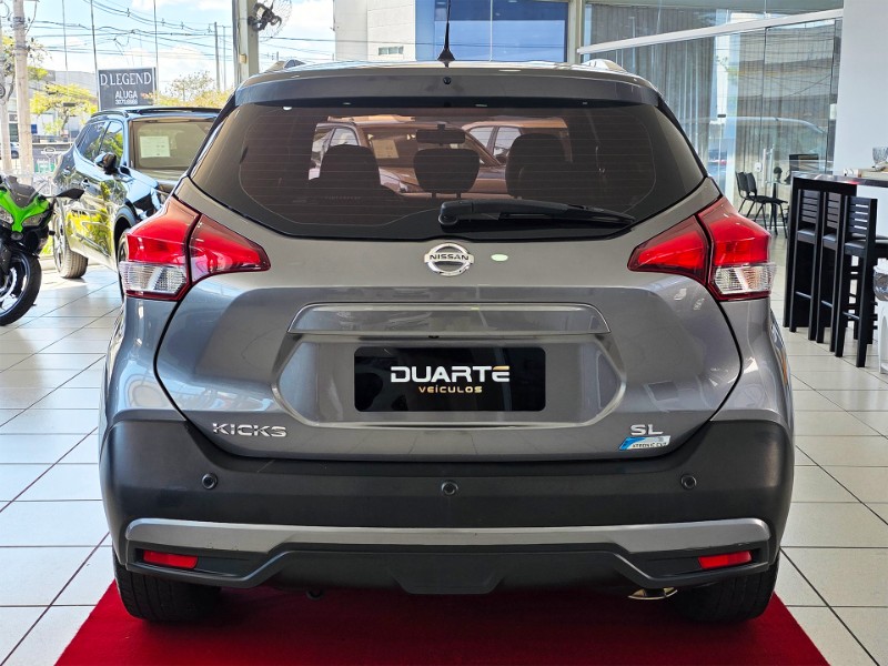 NISSAN KICKS 1.6 16V FLEXSTART SL 4P XTRONIC 2017/2018 DUARTE VEÍCULOS PORTO ALEGRE / Carros no Vale NISSAN KICKS 1.6 16V FLEXSTART SL 4P XTRONIC 2017/2018 DUARTE VEÍCULOS PORTO ALEGRE / Carros no Vale