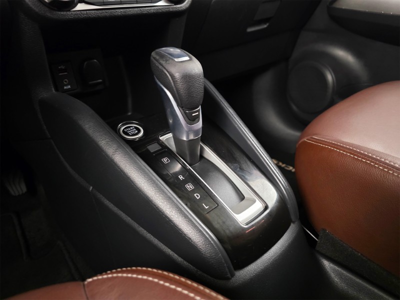 NISSAN KICKS 1.6 16V FLEXSTART SL 4P XTRONIC 2017/2018 DUARTE VEÍCULOS PORTO ALEGRE / Carros no Vale NISSAN KICKS 1.6 16V FLEXSTART SL 4P XTRONIC 2017/2018 DUARTE VEÍCULOS PORTO ALEGRE / Carros no Vale