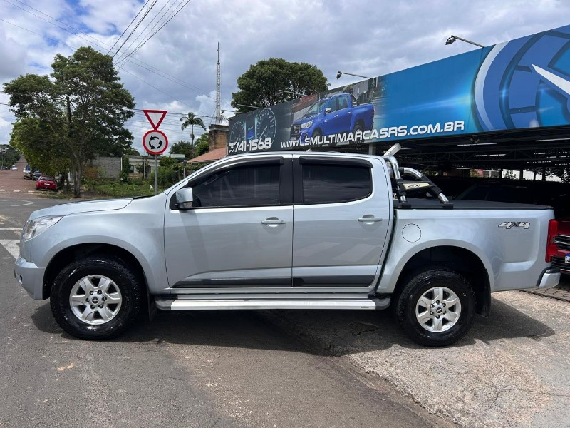 CHEVROLET S-10 PICK-UP LT 2.8 TDI 4X4 CD DIESEL 2013/2013 LS MULTIMARCAS VENÂNCIO AIRES / Carros no Vale