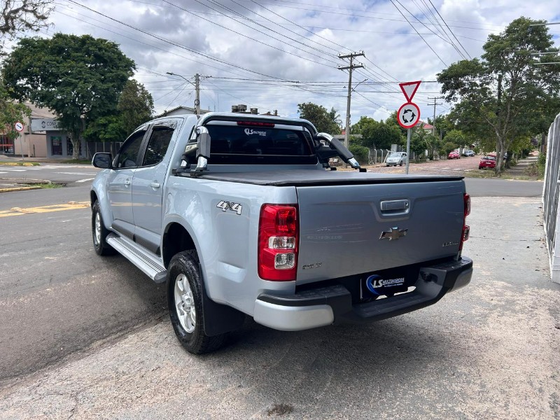 CHEVROLET S-10 PICK-UP LT 2.8 TDI 4X4 CD DIESEL 2013/2013 LS MULTIMARCAS VENÂNCIO AIRES / Carros no Vale