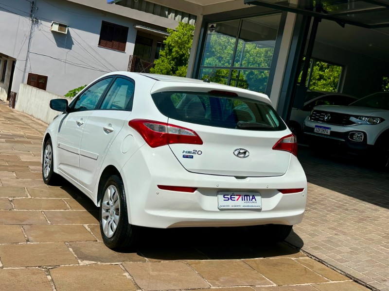 HYUNDAI HB20 COMFORT 1.0 2017/2017 SÉTIMA VEÍCULOS GUAPORÉ / Carros no Vale HYUNDAI HB20 COMFORT 1.0 2017/2017 SÉTIMA VEÍCULOS GUAPORÉ / Carros no Vale
