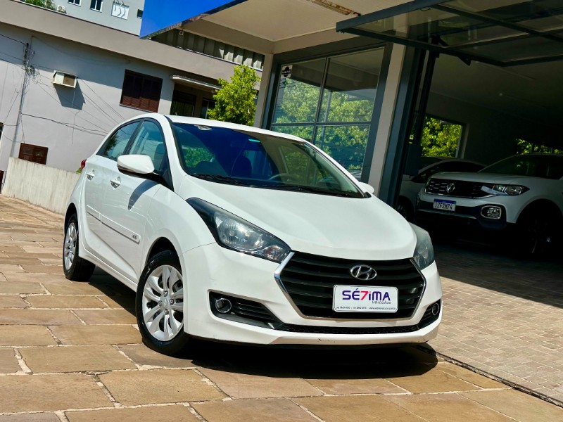 HYUNDAI HB20 COMFORT 1.0 2017/2017 SÉTIMA VEÍCULOS GUAPORÉ / Carros no Vale HYUNDAI HB20 COMFORT 1.0 2017/2017 SÉTIMA VEÍCULOS GUAPORÉ / Carros no Vale