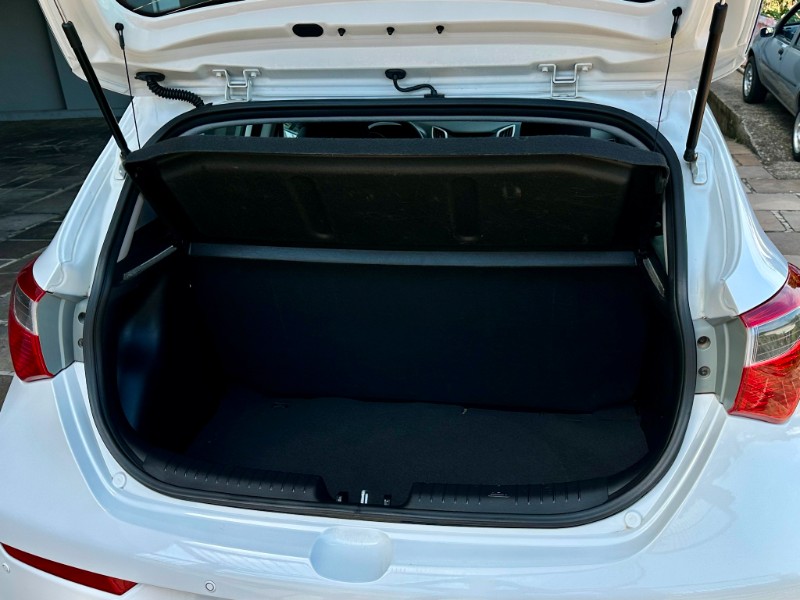 HYUNDAI HB20 COMFORT 1.0 2017/2017 SÉTIMA VEÍCULOS GUAPORÉ / Carros no Vale HYUNDAI HB20 COMFORT 1.0 2017/2017 SÉTIMA VEÍCULOS GUAPORÉ / Carros no Vale