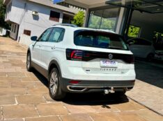 VOLKSWAGEN T-CROSS HIGHLINE 1.4 250 TSI 16V 2019/2020 SÉTIMA VEÍCULOS GUAPORÉ / Carros no Vale