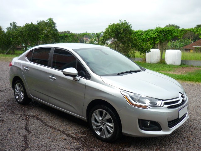 CITROEN C4 LOUNGE 2.0 TENDANCE 16V 2015/2015 PREMIUM AUTOMÓVEIS ARROIO DO MEIO / Carros no Vale CITROEN C4 LOUNGE 2.0 TENDANCE 16V 2015/2015 PREMIUM AUTOMÓVEIS ARROIO DO MEIO / Carros no Vale