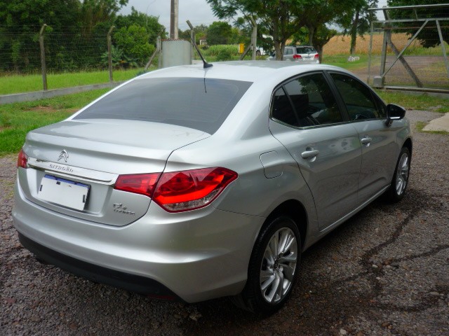 CITROEN C4 LOUNGE 2.0 TENDANCE 16V 2015/2015 PREMIUM AUTOMÓVEIS ARROIO DO MEIO / Carros no Vale CITROEN C4 LOUNGE 2.0 TENDANCE 16V 2015/2015 PREMIUM AUTOMÓVEIS ARROIO DO MEIO / Carros no Vale