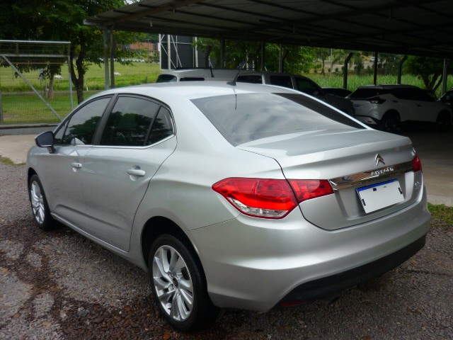 CITROEN C4 LOUNGE 2.0 TENDANCE 16V 2015/2015 PREMIUM AUTOMÓVEIS ARROIO DO MEIO / Carros no Vale CITROEN C4 LOUNGE 2.0 TENDANCE 16V 2015/2015 PREMIUM AUTOMÓVEIS ARROIO DO MEIO / Carros no Vale