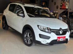 RENAULT SANDEIRO STEPWAY 1.6 * 2017/2017 JM AUTOMÓVEIS VENÂNCIO AIRES / Carros no Vale