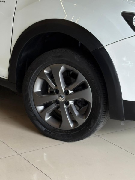 RENAULT SANDEIRO STEPWAY 1.6 * 2017/2017 JM AUTOMÓVEIS VENÂNCIO AIRES / Carros no Vale