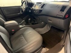 TOYOTA HILUX CABINE DUPLA 2.7 SRV CD 4X4 2014/2014 LUCAS AUTOMÓVEIS BOM RETIRO DO SUL / Carros no Vale