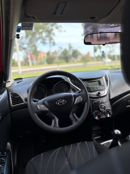 HYUNDAI H20 1.0 COMFORT 2015/2015 NEURI VEÍCULOS LAJEADO / Carros no Vale