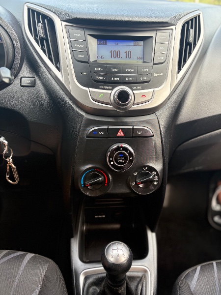 HYUNDAI H20 1.0 COMFORT 2015/2015 NEURI VEÍCULOS LAJEADO / Carros no Vale