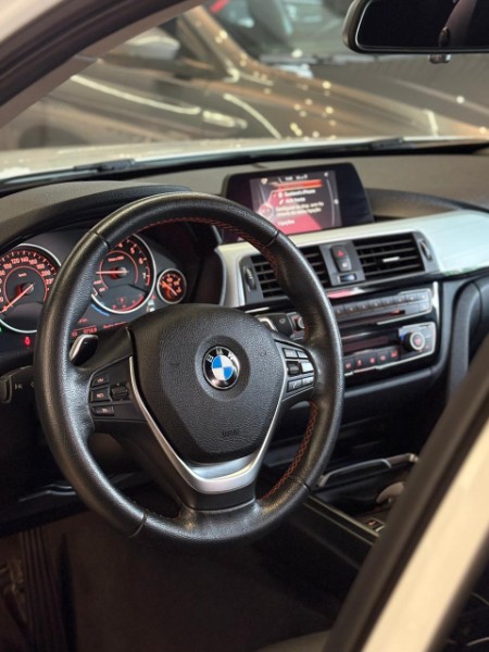 BMW 320i 2.0 MODERN 16V TURBO GASOLINA 4P AUTOMÁTICO 2016/2016 JM AUTOMÓVEIS VENÂNCIO AIRES / Carros no Vale