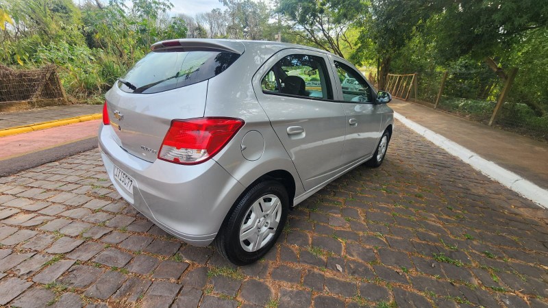 CHEVROLET ONIX 1.0 LT 2016/2016 FERNANDO AUTOMÓVEIS | REVENDA DE CARROS ARROIO DO MEIO ARROIO DO MEIO / Carros no Vale
