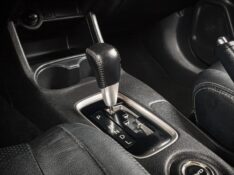 MITSUBISHI OUTLANDER 3.0 GT 4X4 V6 24V 2014/2015 DUARTE VEÍCULOS PORTO ALEGRE / Carros no Vale