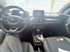 FIAT ARGO 1.3 FIREFLY FLEX TREKKING CVT 2024/2024 ELY AUTOMÓVEIS LAJEADO / Carros no Vale