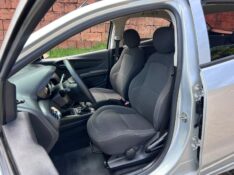 CHEVROLET ONIX HATCH LT 1.0 8V FLEXPOWER 5P MEC. 2013/2013 LS MULTIMARCAS VENÂNCIO AIRES / Carros no Vale