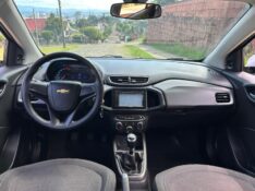 CHEVROLET ONIX HATCH LT 1.0 8V FLEXPOWER 5P MEC. 2013/2013 LS MULTIMARCAS VENÂNCIO AIRES / Carros no Vale