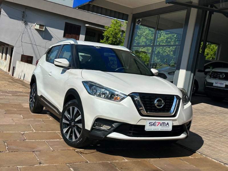 NISSAN KICKS SV 1.6 2018/2019 SÉTIMA VEÍCULOS GUAPORÉ / Carros no Vale