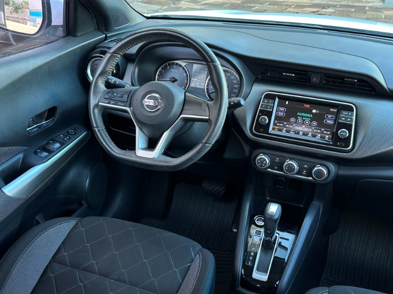 NISSAN KICKS SV 1.6 2018/2019 SÉTIMA VEÍCULOS GUAPORÉ / Carros no Vale