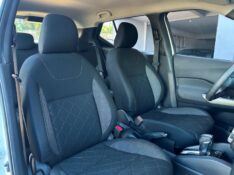 NISSAN KICKS SV 1.6 2018/2019 SÉTIMA VEÍCULOS GUAPORÉ / Carros no Vale