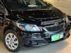 CHEVROLET ONIX 1.4 LT 2015/2015 JM AUTOMÓVEIS VENÂNCIO AIRES / Carros no Vale