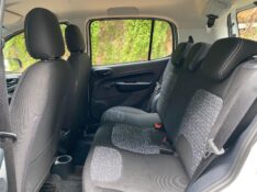 FIAT UNO ATTRACTIVE 1.0 8V FIRE 2021/2021 ESTAÇÃO DO CARRO ESTRELA / Carros no Vale