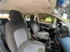 FIAT UNO ATTRACTIVE 1.0 8V FIRE 2021/2021 ESTAÇÃO DO CARRO ESTRELA / Carros no Vale