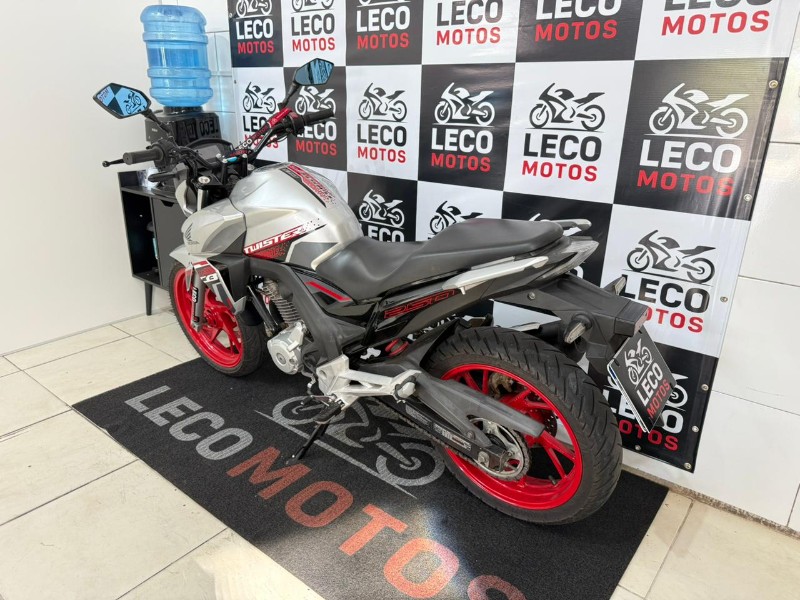 HONDA MOTOS CB 250F TWISTER 2021/2021 LECO MOTOS VENÂNCIO AIRES / Carros no Vale