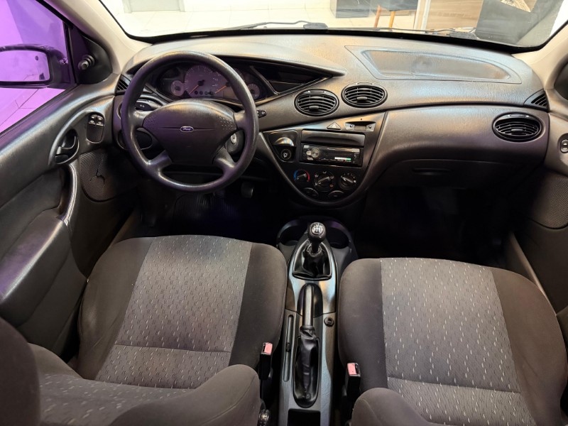 FORD FOCUS 1.6 GLX 2007/2007 LUCAS AUTOMÓVEIS BOM RETIRO DO SUL / Carros no Vale