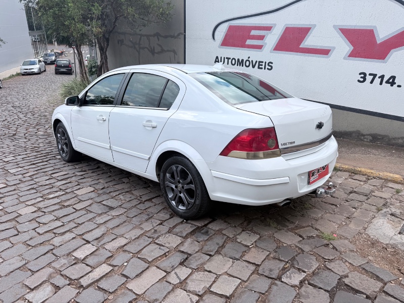 CHEVROLET VECTRA 2.0 ELEGANCE 8V 2010/2010 ELY AUTOMÓVEIS LAJEADO / Carros no Vale