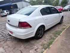 CHEVROLET VECTRA 2.0 ELEGANCE 8V 2010/2010 ELY AUTOMÓVEIS LAJEADO / Carros no Vale