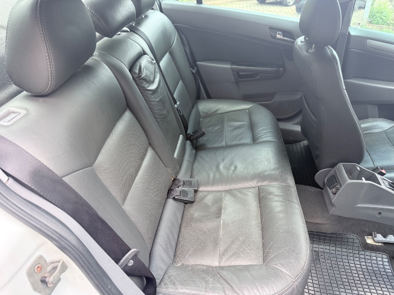 CHEVROLET VECTRA 2.0 ELEGANCE 8V 2010/2010 ELY AUTOMÓVEIS LAJEADO / Carros no Vale