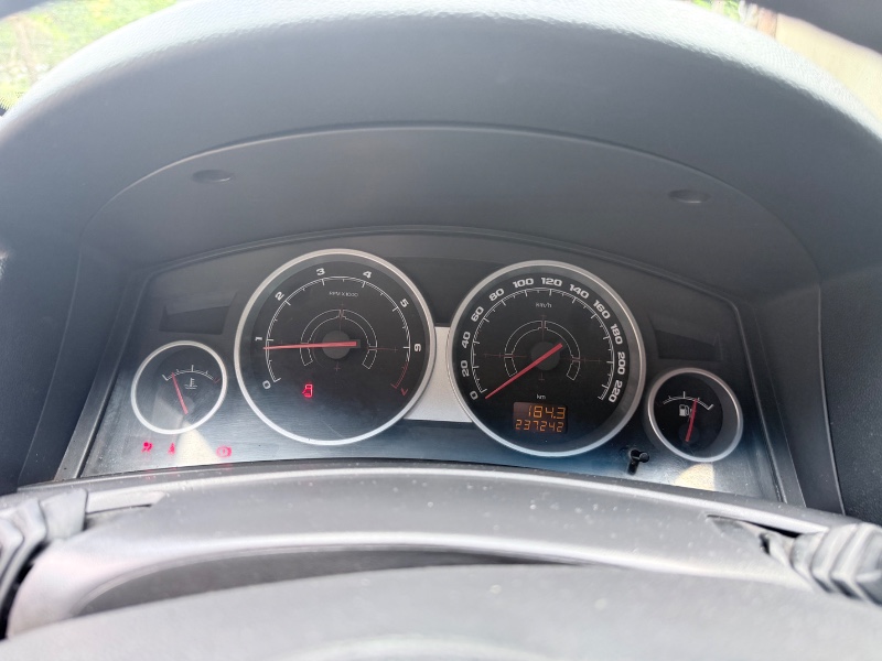 CHEVROLET VECTRA 2.0 ELEGANCE 8V 2010/2010 ELY AUTOMÓVEIS LAJEADO / Carros no Vale