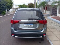 MITSUBISHI OUTLANDER 3.0 GT 2016/2016 ALTERNATIVA VEÍCULOS LAJEADO / Carros no Vale