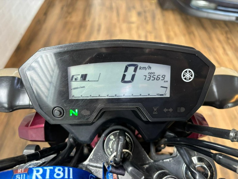 YAMAHA FAZER 250 /2017 RT 811 VEÍCULOS ARROIO DO MEIO / Carros no Vale