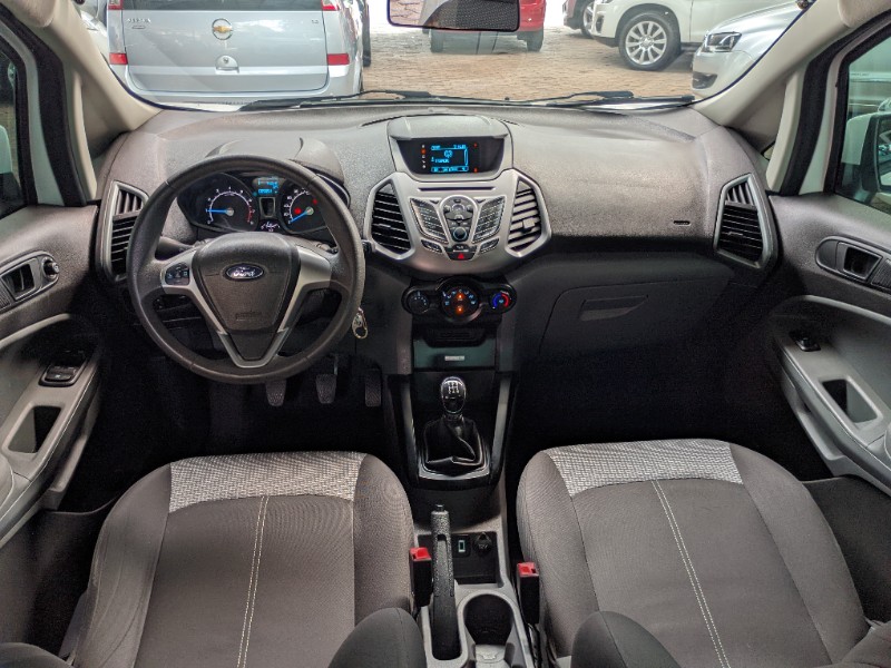 FORD ECOSPORT 1.6 SE 16V FLEX 4P MANUAL 2016/2017 RICARDO VEÍCULOS TEUTÔNIA / Carros no Vale