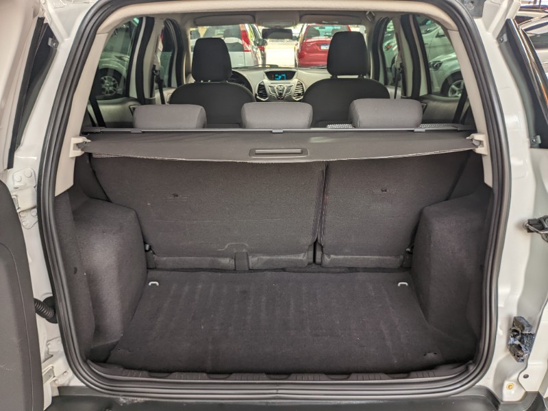 FORD ECOSPORT 1.6 SE 16V FLEX 4P MANUAL 2016/2017 RICARDO VEÍCULOS TEUTÔNIA / Carros no Vale