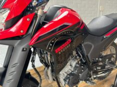 YAMAHA LANDER 250 ABS /2023 RT 811 VEÍCULOS ARROIO DO MEIO / Carros no Vale