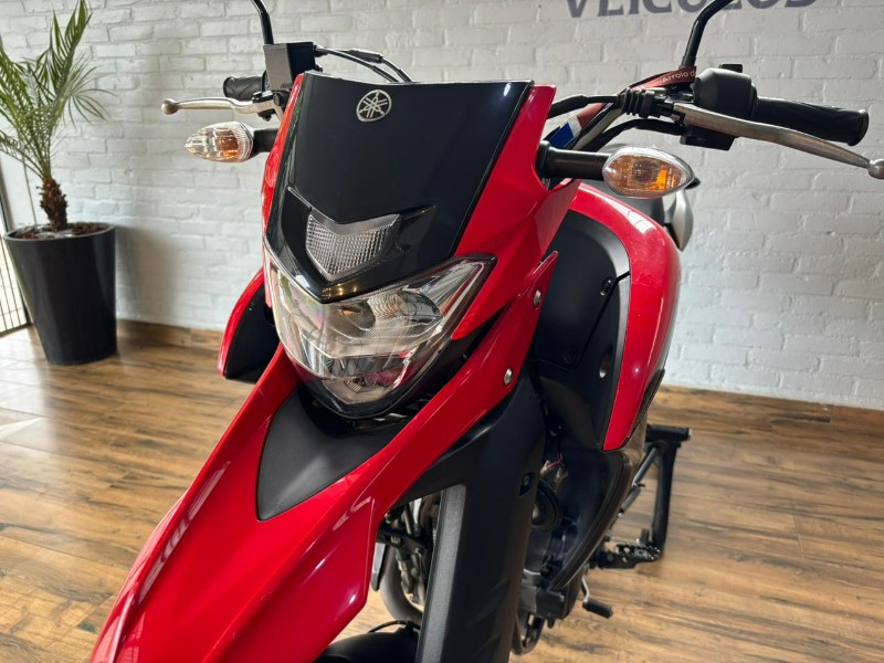 YAMAHA LANDER 250 ABS /2023 RT 811 VEÍCULOS ARROIO DO MEIO / Carros no Vale