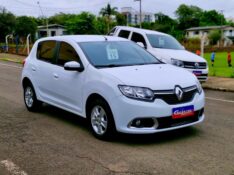 RENAULT SANDERO DYNAMIQUE 1.6 2014/2015 CRUZEIRO MULTIMARCAS CRUZEIRO DO SUL / Carros no Vale